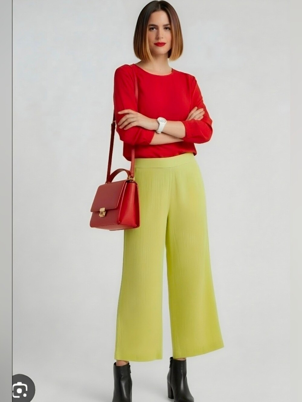Tahari Red Size L Top with Lime Green Wide-Leg Pants